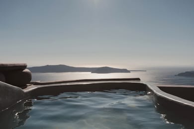 Caldera Room Sunset View with Heated Plunge Pool