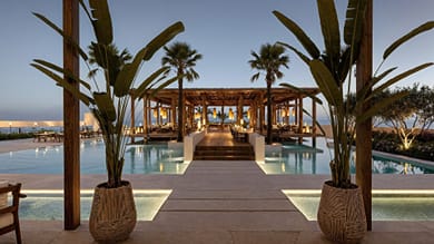 Nana Royal - Image 2