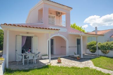 Amorossa - 2BD Apt Ground Floor