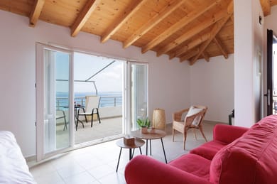 The Island Life - Seaview Roof Top