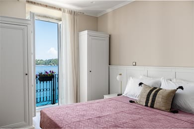 Fotiadis Family Luxury Suites - OneBedroom Suite with Balcony