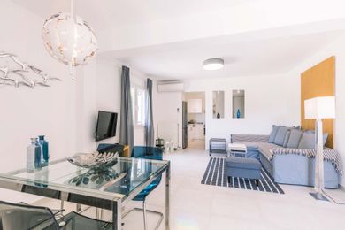 Seaview Luxurious Apartment near Corfu Town