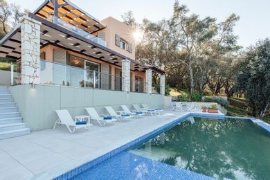 Villa Breeze Avlaki Beach