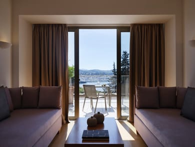 Family Bay View - Main Building