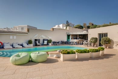 Kouros Art Hotel - Image 2