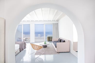 Deluxe Sea View Suite with Outdoors Jacuzzi