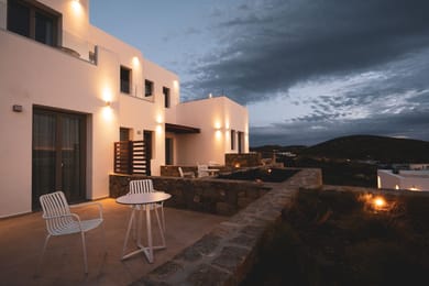 Premium Two - Space Suite with Sea View
