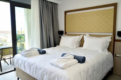 Ground Floor Suite with Garden