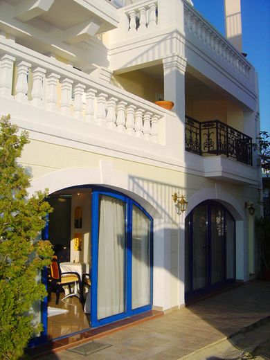 Kalimera Hotel - Image 2