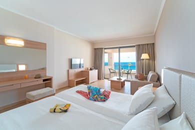 Superior Double Room with Sea View (35 m²)