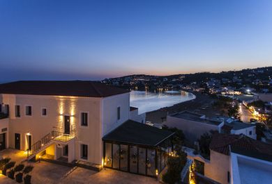 Krinos Suites Hotel - Image 2