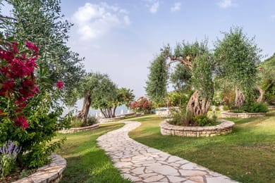 Krouzeri Beach Apartments Corfu - Image 3