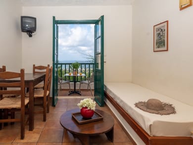 Family Sea View Apartment