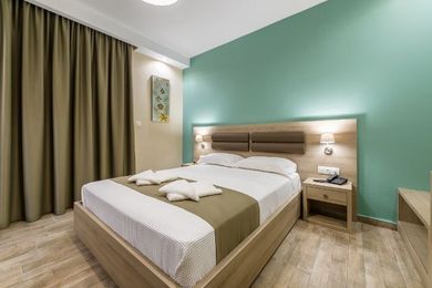 Triple Room with balcony