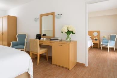 Family Connecting Room   Max 6 persons | 2 Bdr | 2 Bathrooms | 50 sq.m