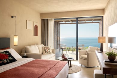 Junior Suite Sea View Private Garden