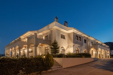 The Lake Hotel Ioannina - Image 2