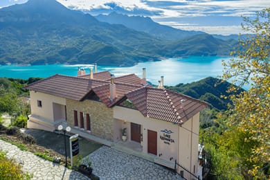 Lake Kremasta Hotel - Image 5