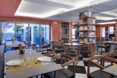 Lake Spirit Hotel Ioannina - Image 2