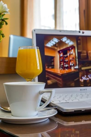 Lakonia Hotel - Image 6