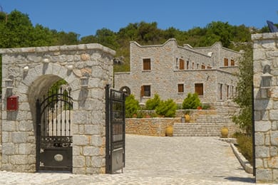 Lalloudes Hotel Mani - Image 6