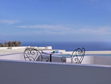 ESTATE VILLAGE JACUZZI SUITES