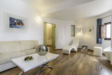 Honeymoon Suite with private Jacuzzi