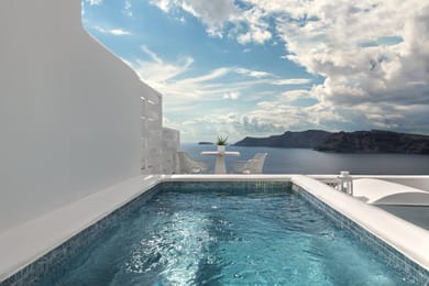 Premium Suite with Outdoor Hot Tub and Caldera View