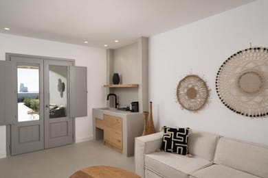 Junior Suite with Outdoor Hot Tub