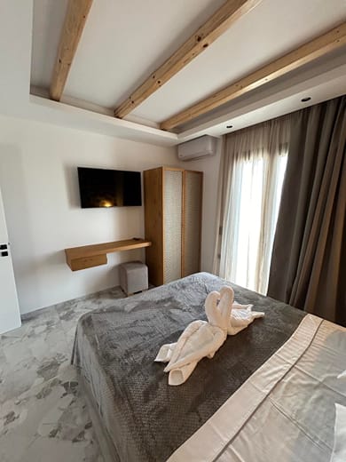 Latramys Suites - Image 2