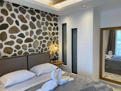 Latramys Suites - Image 3