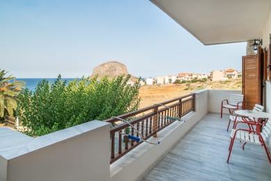Family Apartment with Sea View