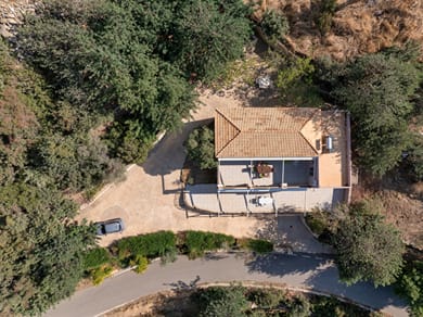 Lenika Residence - Image 2