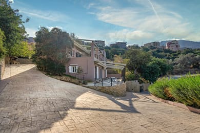 Lenika Residence - Image 7