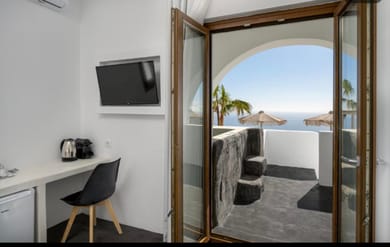 Superior Suite with Outdoor Hot Tub & Sea View
