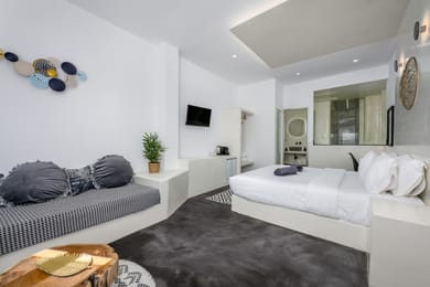 Junior Suite with Indoor Hot Tub & Sea View