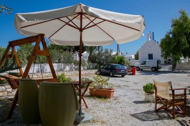 Leonardos Apartments - Image 6