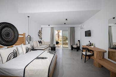 Junior Suite With Garden View