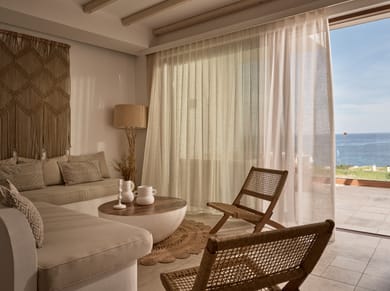 Spa Sea View Jetted Tub Suite