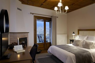 Standard Room with fireplace