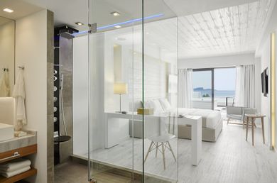 Honeymoon Junior Suite with Sea View - Outdoor Jacuzzi