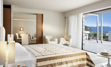 Lichnos Beach Hotel and Suites - Image 6