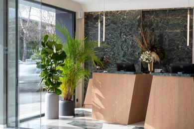 1910 Lifestyle Hotel & 1910 Legacy Hotel - Image 2