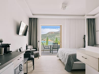 Lighthouse Apartments - Image 4