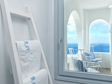 Honeymoon Suite