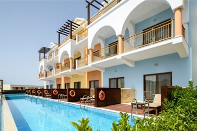 Superior Room with Sharing Pool & Garden View