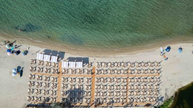 Linari Sea & Suites - Image 4