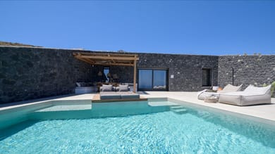 Lithi Retreat Signature Villa Private Heated Pool