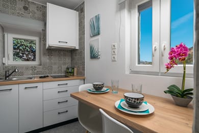 Little House On The Prairie - Image 2