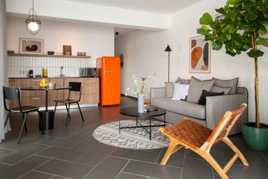 Liv Urban Suites - Image 4